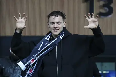 Beşiktaş, Kristjan Asllani transferini açıkladı!