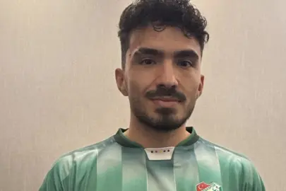 Emir Kaan Gültekin, Bursaspor’da!