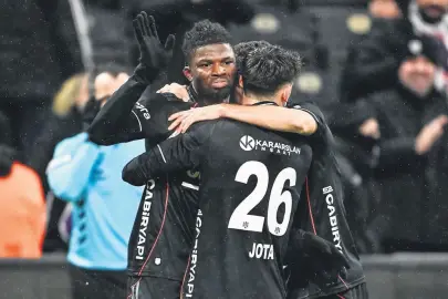 Kartal’ı Toure uçurdu