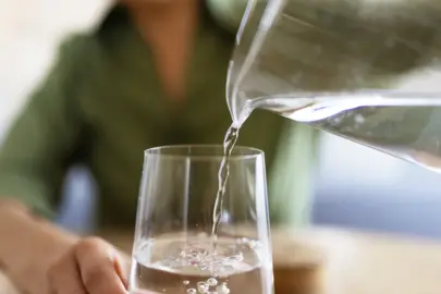 Su içiyorum derken kendinizi zehirlemeyin: Su tüketimiyle ilgili doğru bilinen yanlışları uzmanı açıkladı!
