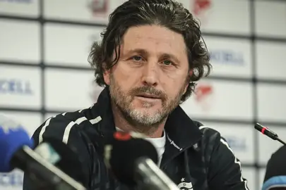 Trabzonspor'da 2 transfer 1 yolcu!