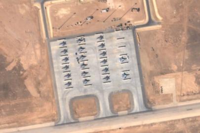 ABD'nin İran yığınağı uydudan böyle görüntülendi. Yüzlerce uçak uydu görüntülerinde