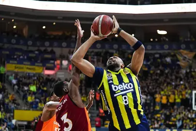 Fenerbahçe Beko, derbide Galatasaray'ı mağlup etti
