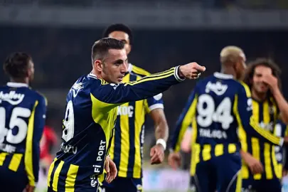 Fenerbahçe'nin namağlup unvanını 21. haftada da devam etti!
