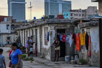 Kanada'dan Küba'ya para yardımı. "Dayanışma içindeyiz" 