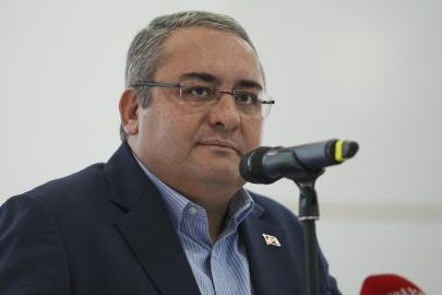 Keçiören Belediye Başkanı'ndan Özgür Özel hakkında suç duyurusu