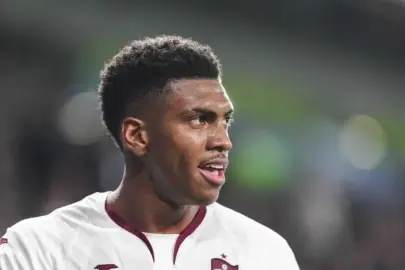 Trabzonspor Augusto'dan servet kazanabilir! Yıldız golcü için el yükselttiler...