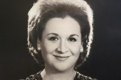 Türk halk müziği sanatçısı Seha Okuş, son yolculuğuna uğurlandı