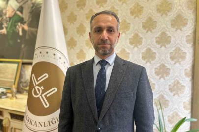 Van İl Müftüsü Dr. Mehmet Sırrı Şık: "Hilalin tespitinde yetkili mercilerin kararı esastır"