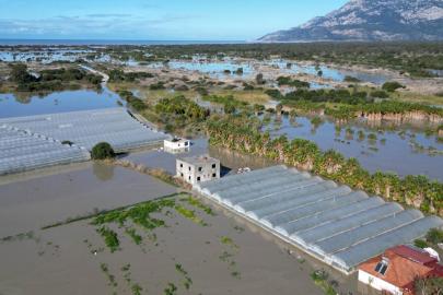 Aşırı hava olayları normalleşti; 1 yıl kuraklık, 1 yıl sel