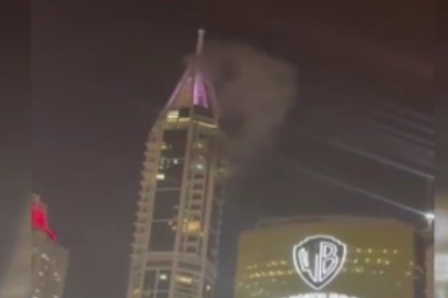 Dubai gökdelene kamikaze İHA'nın parçaları isabet etti