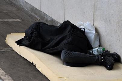 Evsizler için barınma süresi uzatıldı