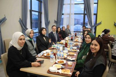 Malazgirt Gençlik ve Spor Müdürlüğü’nden anlamlı iftar buluşması