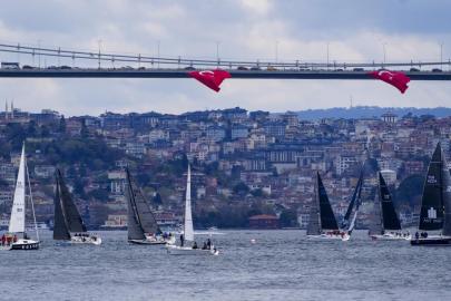 Cumhurbaşkanlığı 7. Uluslararası Yat Yarışları'nda Ulusal Egemenlik Kupası başladı