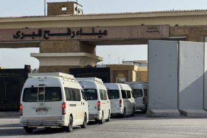 İsrail, Refah Sınır Kapısı'nı geçişlere kapattı