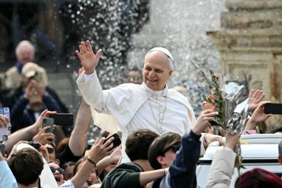 Papa 14. Leo, ABD Başkanı Trump'a çağrı. "Asıl olan savaşın tamamen sona ermesi"