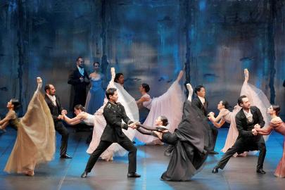 'Anna Karenina'ya alkış yağdı