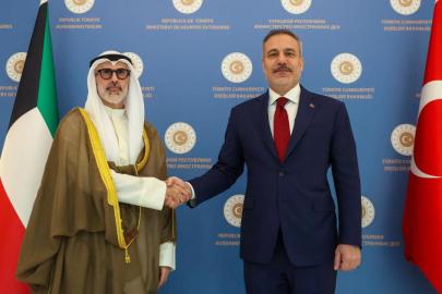Bakan Fidan Kuveytli mevkidaşı Sabah ile görüştü