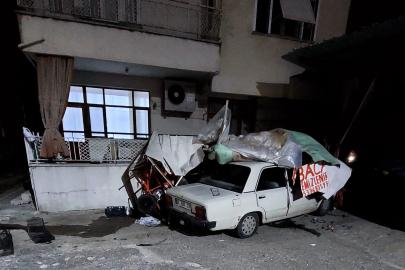 Otomobil depoya çarptı: 1 yaralı
