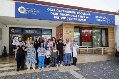 Özel bireylerden Anneler Günü'nde anlamlı sürpriz