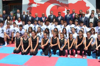 Serik'te 19 Mayıs coşkusu