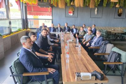 HÜDA PAR Sözcüsü Emiroğlu, Bingöl'de engellilerle bir araya geldi