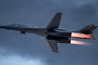 12 gün sonra bir ilk. ABD, İran'da B-1 bombardıman uçakları kullanıyor