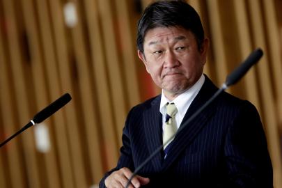 Japonya Dışişleri Bakanı, Türk kahvesini öve öve bitiremedi. Fincanı çevirip fal da baktı