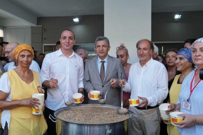 Konyaaltı'nda aşure lokması programı