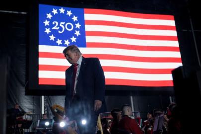 Trump: Komünist tehlike canlandı