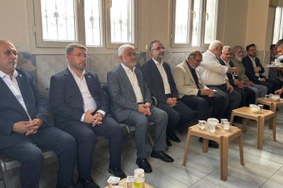 HÜDA PAR Genel Başkanı Yapıcıoğlu’ndan Özbay ailesine taziye ziyareti